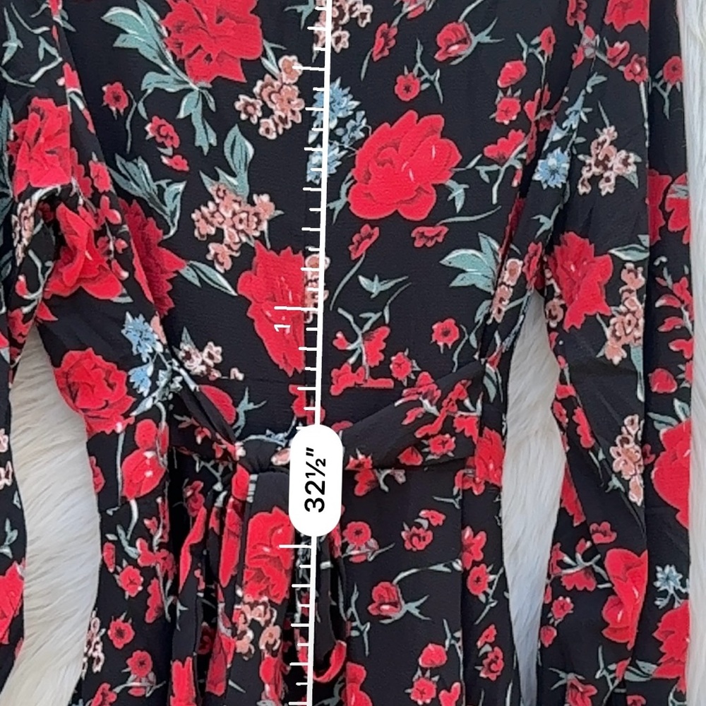 Floral Long Sleeve Romper - Picture 3 of 7